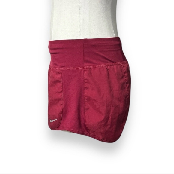 NIKE Dri-FIT Mid-Rise Running Shorts 3” Inseam - Picture 4 of 9